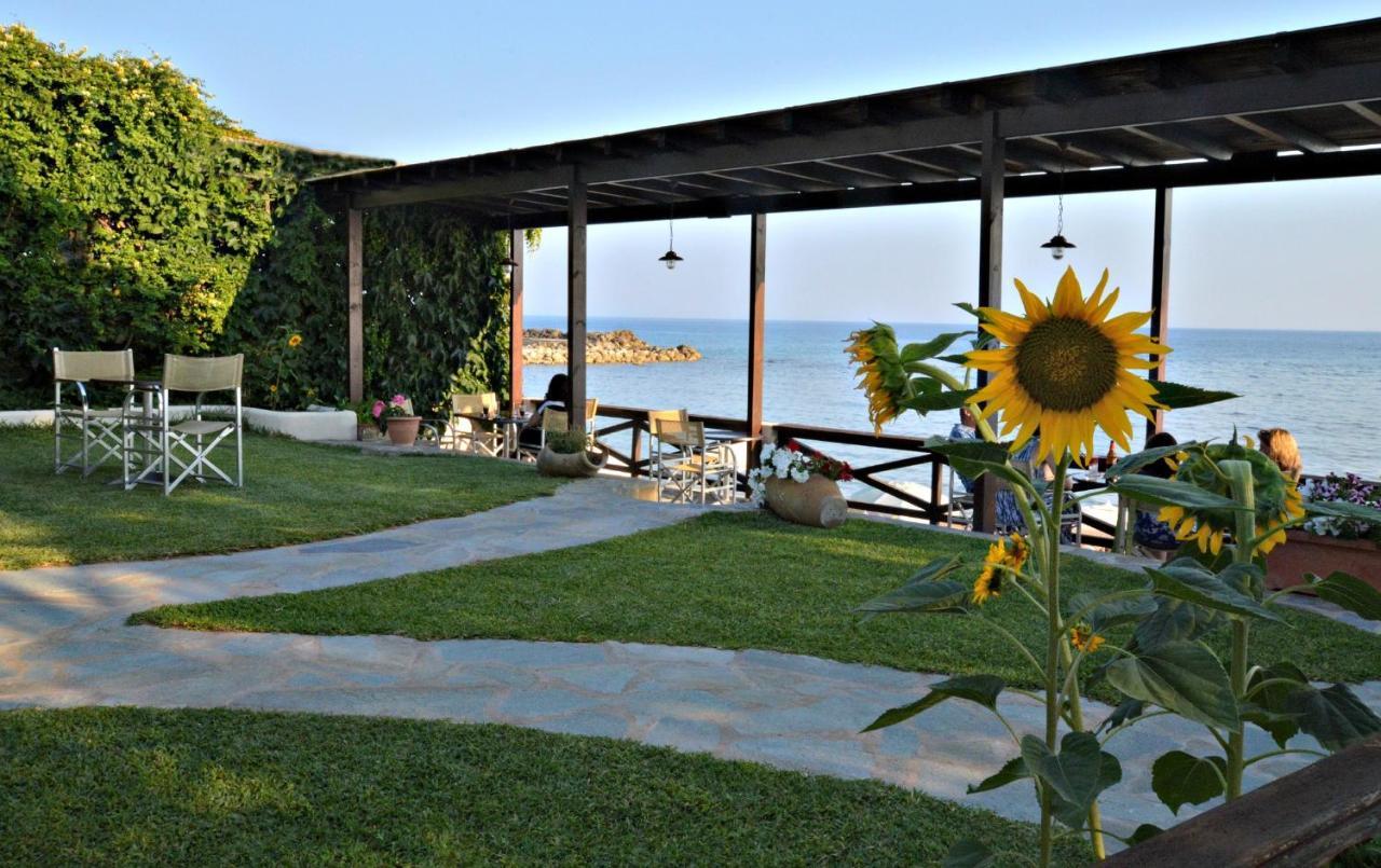 Maria'S Studios Agios Georgios  Ngoại thất bức ảnh